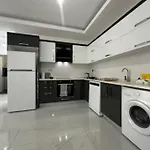 Suncity By Myguest Cyprus Trikomo