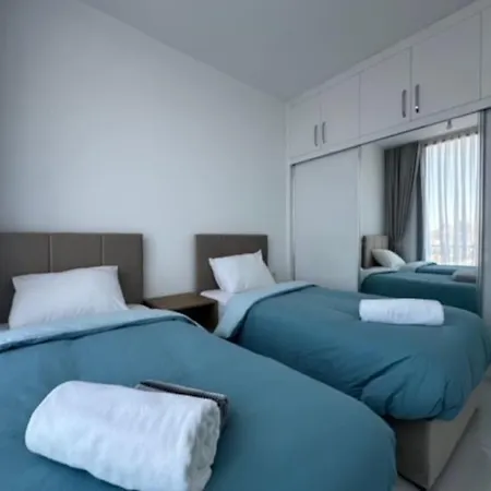 Apartamento Suncity By Myguest Cyprus Trikomo