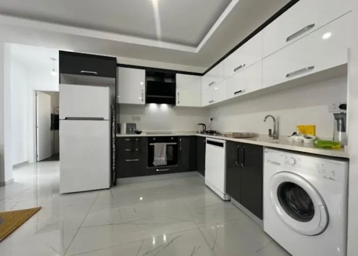 Suncity By Myguest Cyprus Trikomo